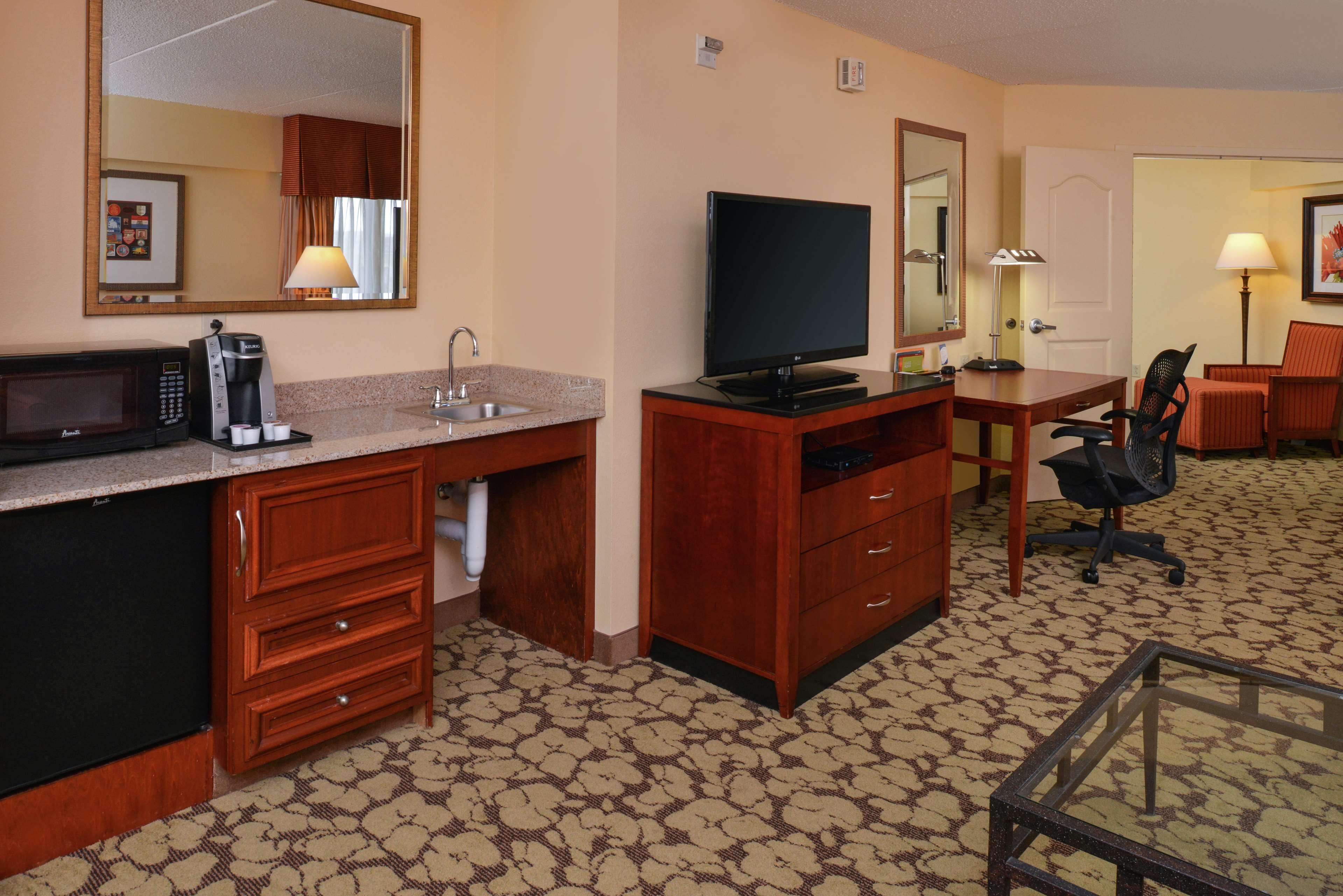 Hilton Garden Inn Terre Haute Exterior photo