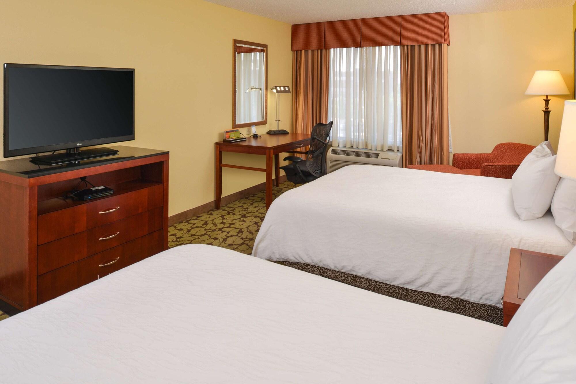 Hilton Garden Inn Terre Haute Exterior photo