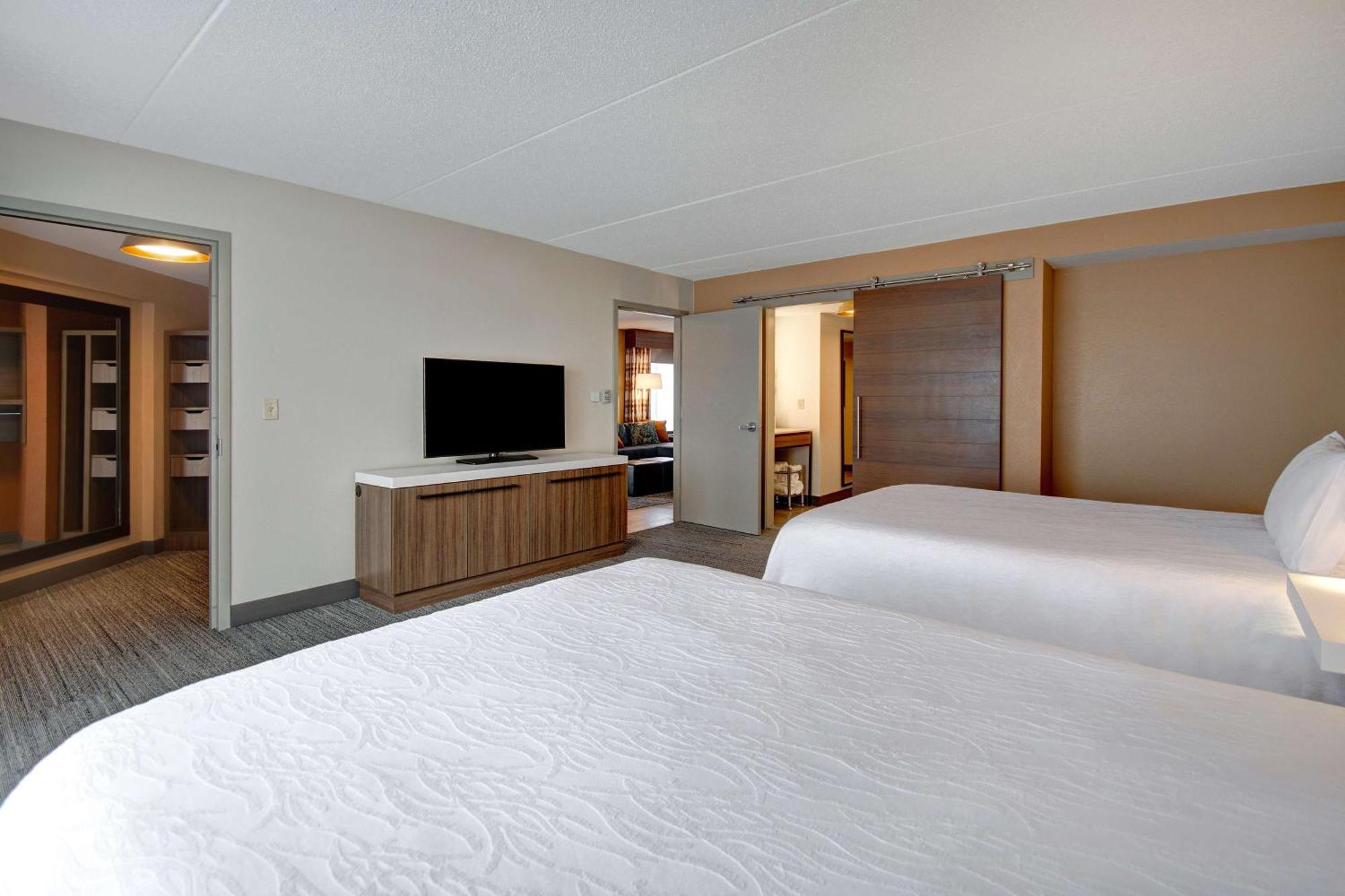 Hilton Garden Inn Terre Haute Exterior photo