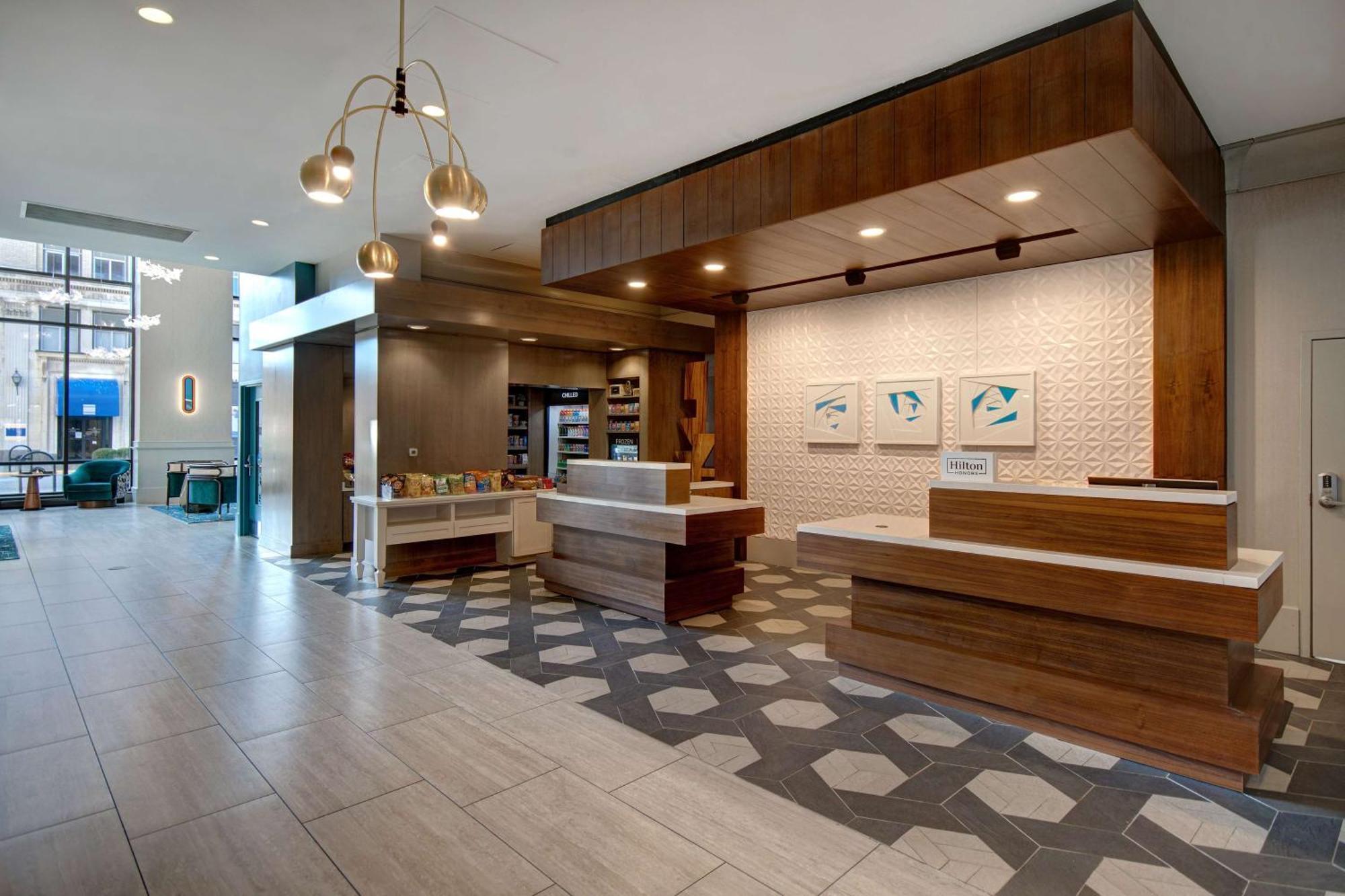 Hilton Garden Inn Terre Haute Exterior photo